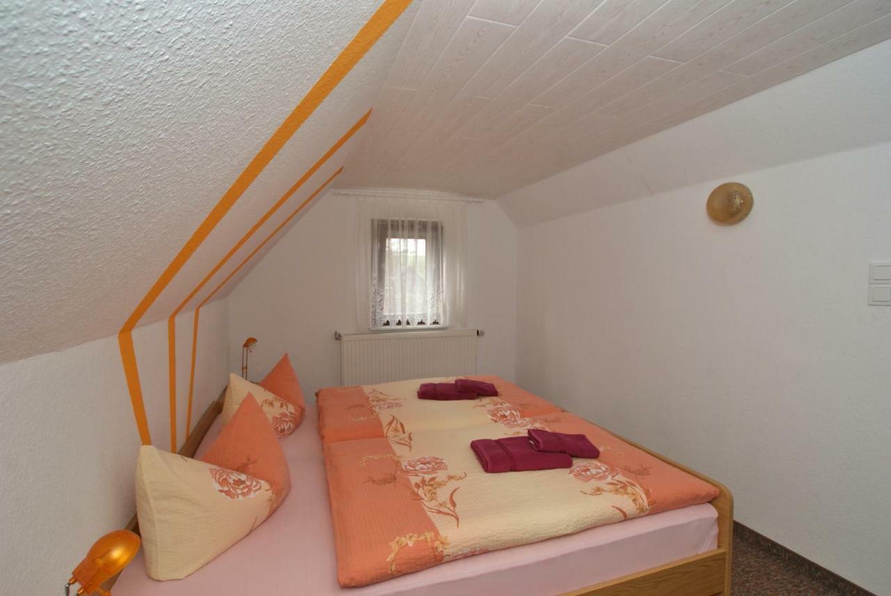 Ferienhaus Schaffrath Ehrenberg  Екстериор снимка